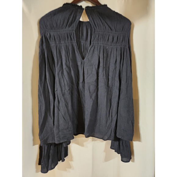 Free People Kelsey Blouse Top Bell Sleeve Pleated Viscose Black Large Billowy - Picture 5 of 8
